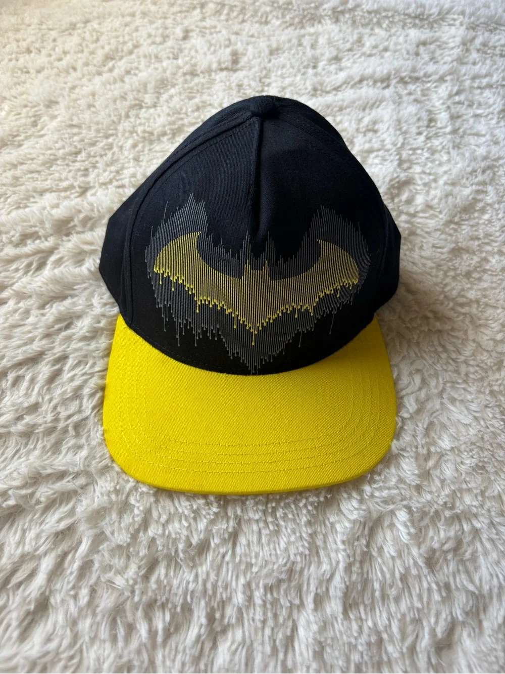 Kids Black and Yellow Batman Logo Snapback Hat